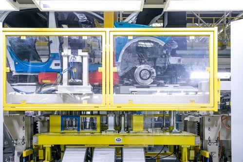 探索領克全球工廠 看得見的品質，看不見的極致